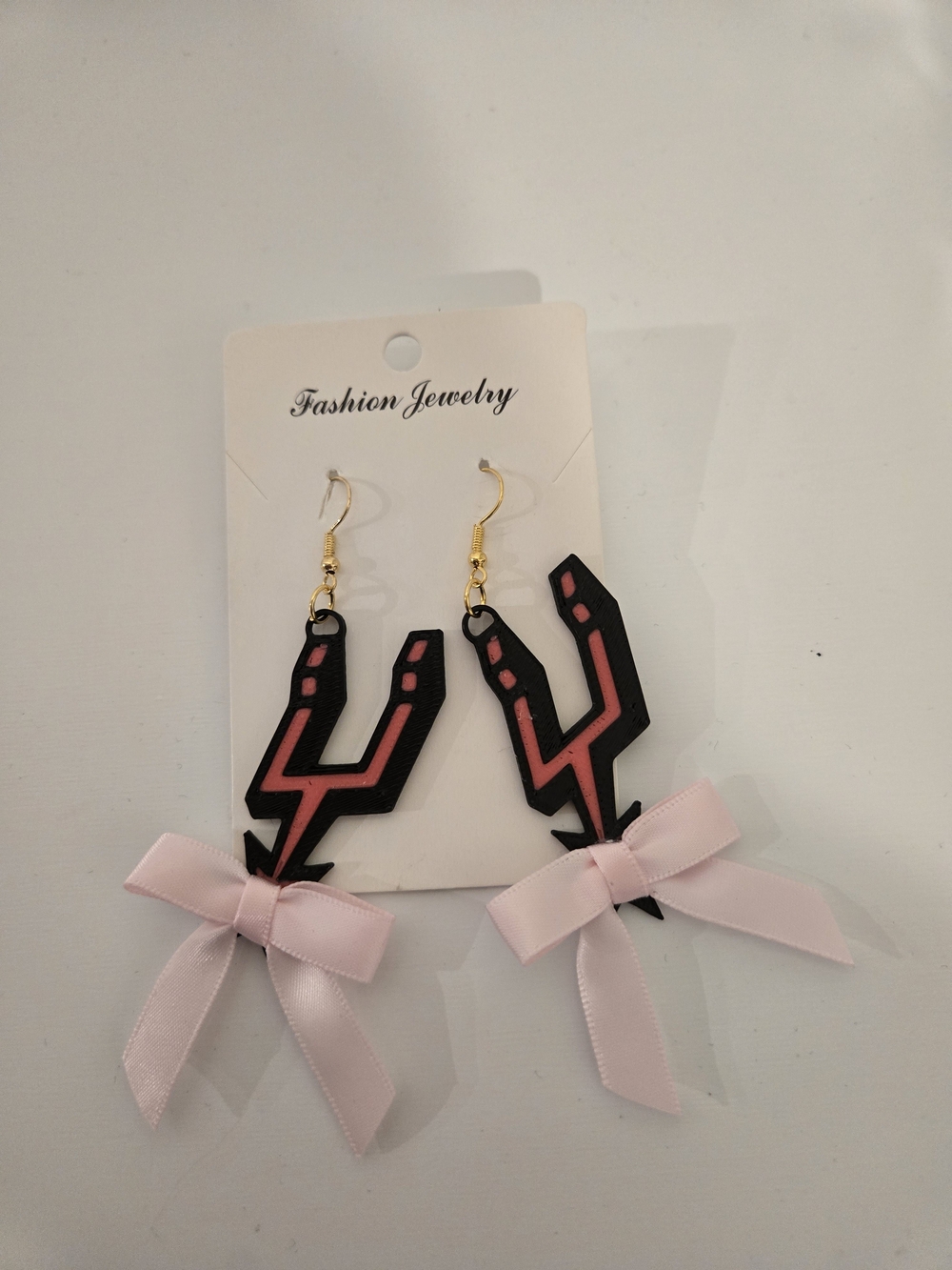 Spurs Black & Pink Ribbon Dangle Earrings